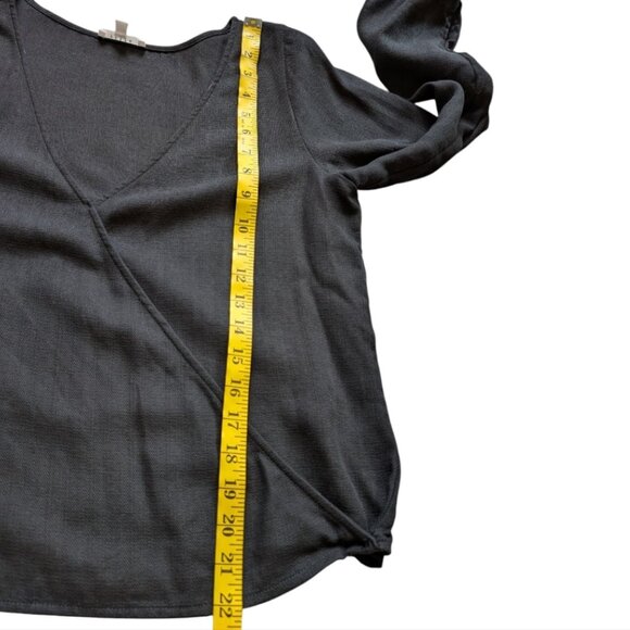 Vetta The Gathered Sleeve Wrap Top Black Tencel V Neck Puff Sleeve Women's Small - Picture 15 of 15